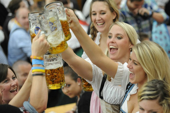 制度：欧洲最享受 亚洲最勤奋ky开元棋牌盘点各国带薪休假(图3)