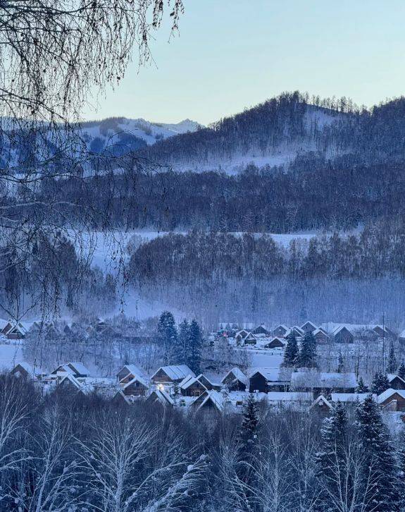 胜游领衔2025新疆高信誉旅行社TOP10开元棋牌app5000+游客亲测揭晓：远(图3)